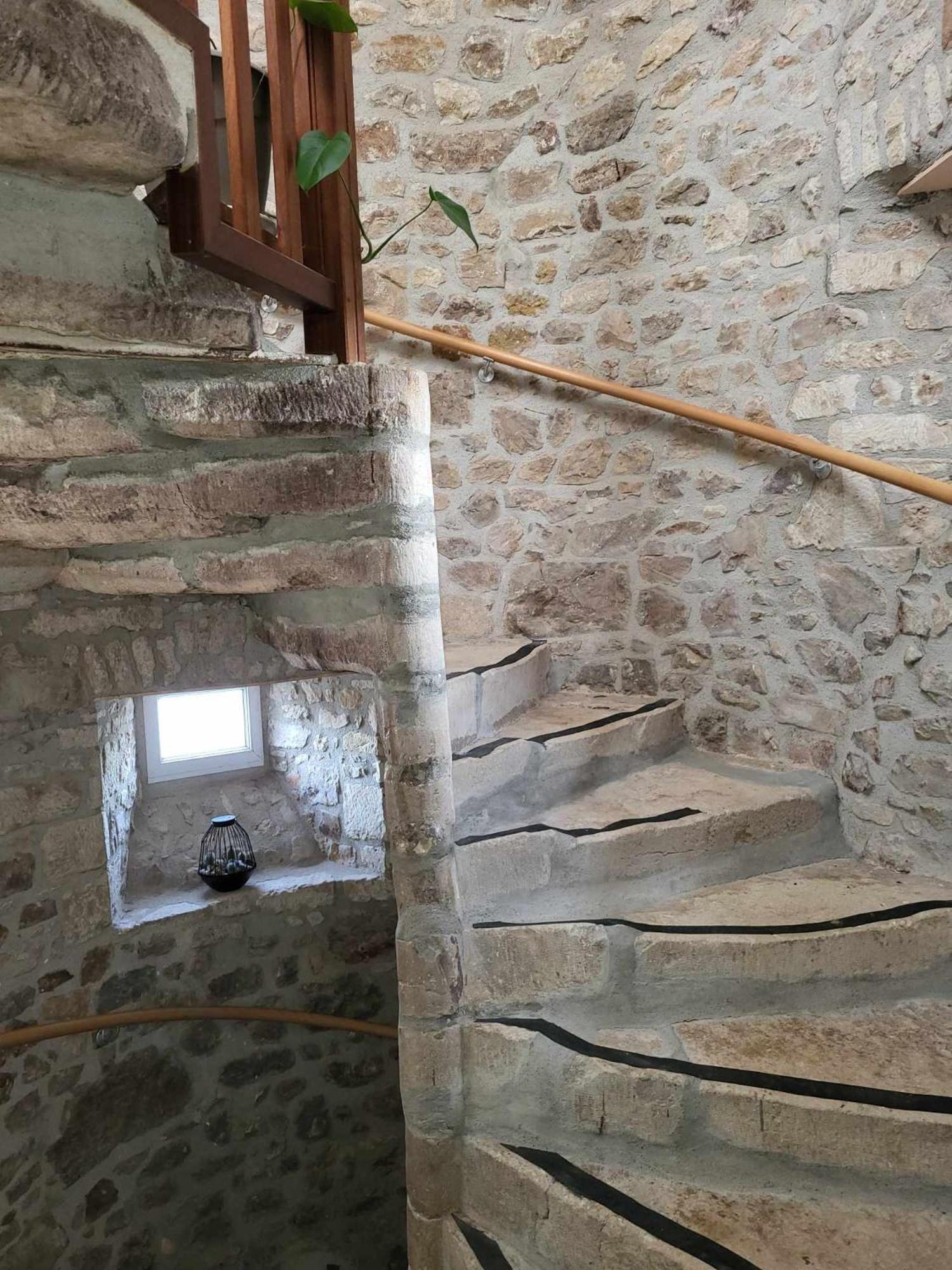 Auberge De La Vallee De La Douve L'Etang-Bertrand ภายนอก รูปภาพ
